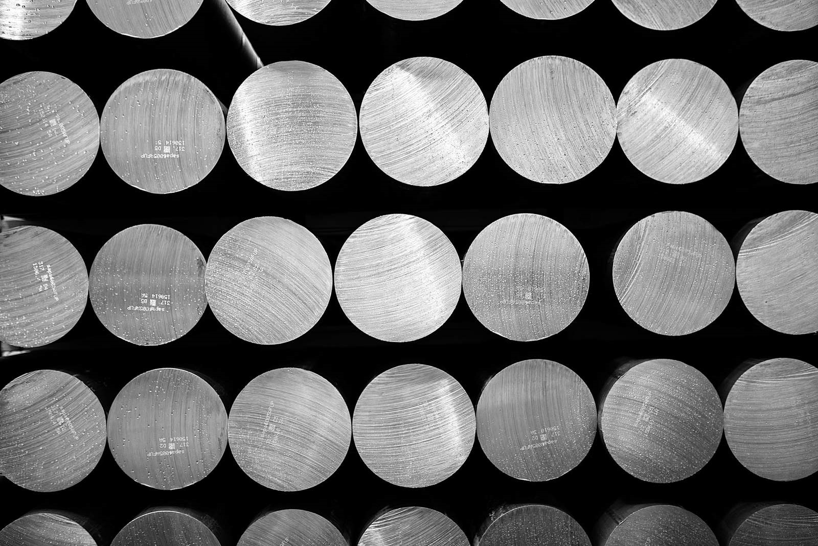 End view of aluminum billets